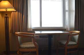 Days Inn by Wyndham Golden