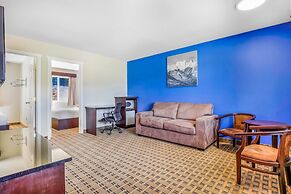 Days Inn by Wyndham Golden