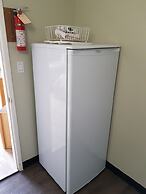 Days Inn by Wyndham Golden