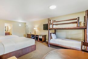 Days Inn by Wyndham Golden