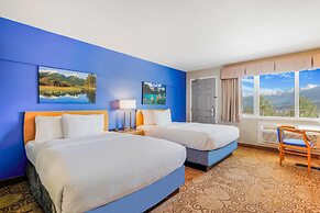 Days Inn by Wyndham Golden