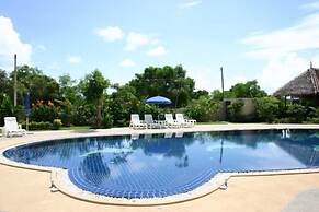 Chaweng Lakeview Condotel