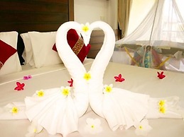 Chaweng Lakeview Condotel