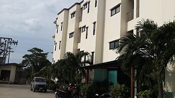 Chaweng Lakeview Condotel