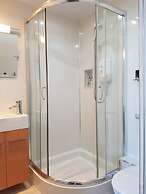 Lauderville Guest House