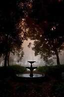 Kings Walden Garden Manor