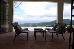 Kings Walden Garden Manor