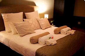 Kings Walden Garden Manor