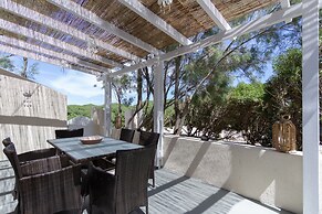 Sea Sound - White Katikies