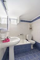 Sea Sound - White Katikies