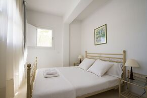 Sea Sound - White Katikies