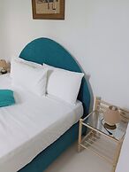 Sea Sound - White Katikies