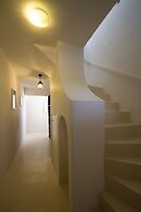 Sea Sound - White Katikies