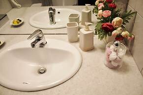 Five Seasons Pension