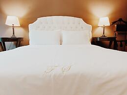 Five Seasons Pension