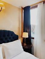 Five Seasons Pension