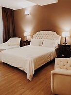 Five Seasons Pension