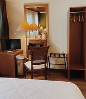 Five Seasons Pension