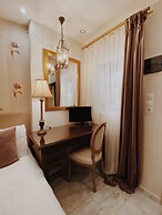 Five Seasons Pension