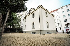 Villa Admiral