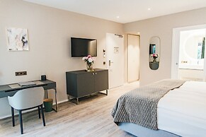 MAXIMILIAN MUNICH Apartments & Hotel