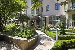 MAXIMILIAN MUNICH Apartments & Hotel