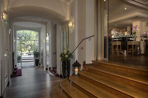 MAXIMILIAN MUNICH Apartments & Hotel