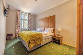 MAXIMILIAN MUNICH Apartments & Hotel