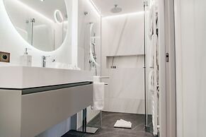 MAXIMILIAN MUNICH Apartments & Hotel