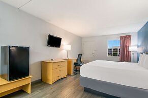 Econo Lodge Branson Theater District