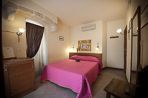 Albergo Tripoli - Guest House