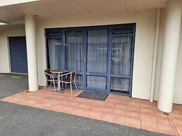 Broadway Motel