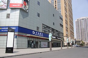 Renaissance Shanghai Putuo Hotel