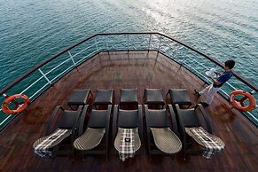 Emeraude Classic Cruises