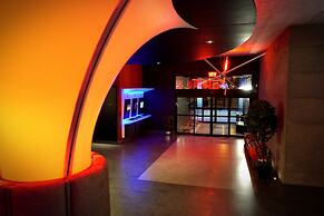 Grand Times Hotel Sherbrooke