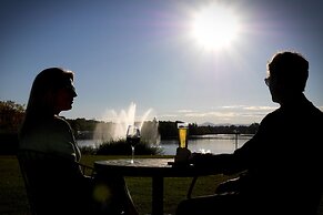 Grand Times Hotel Sherbrooke