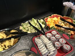 Grand Times Hotel Sherbrooke