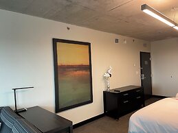 Grand Times Hotel Sherbrooke