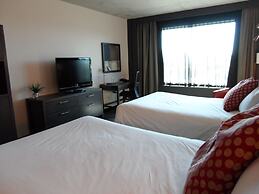 Grand Times Hotel Sherbrooke