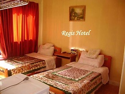 Regis Hotel