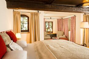 Schloss Prielau Hotel & Restaurants