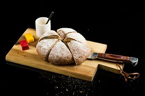 Schloss Prielau Hotel & Restaurants