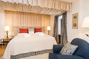 Schloss Prielau Hotel & Restaurants