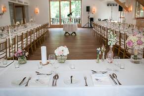 Schloss Prielau Hotel & Restaurants