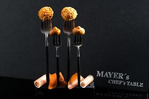 Schloss Prielau Hotel & Restaurants