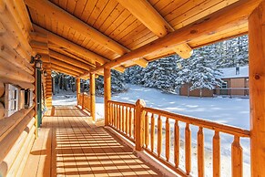 Overlander Mountain Lodge