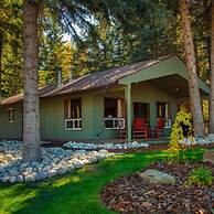 Overlander Mountain Lodge