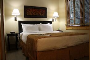 Overlander Mountain Lodge