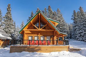 Overlander Mountain Lodge