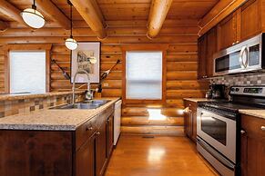 Overlander Mountain Lodge